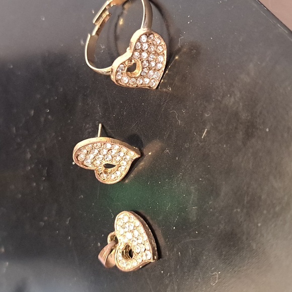 Silver heart jewelry set - Picture 2 of 4